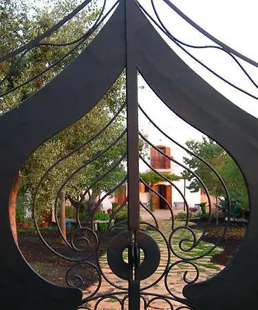 B&B Govinda Shanty House Bed & Breakfast 3*
