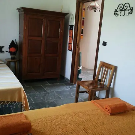 Bed & Breakfast B&B Govinda Shanty House 3*